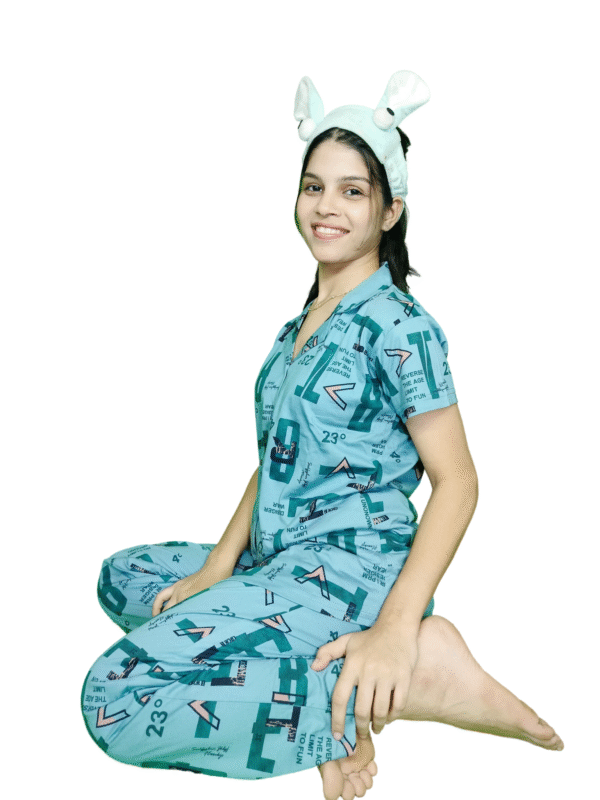 Dimo's women  collar set